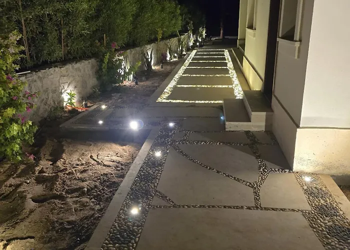 Villa At Cyan Ring With Infinity Pool At Lagoon