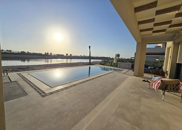 Villa At Cyan Ring With Infinity Pool At Lagoon *